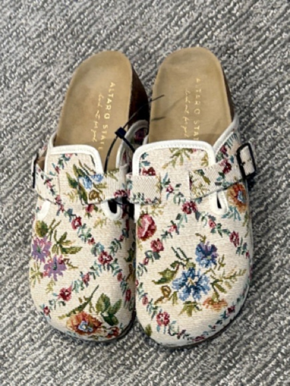 Altar'd State Cream Floral Slip-On Clogs with Multicolor Bouquet